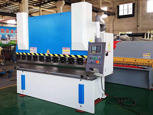 CNC bending machine